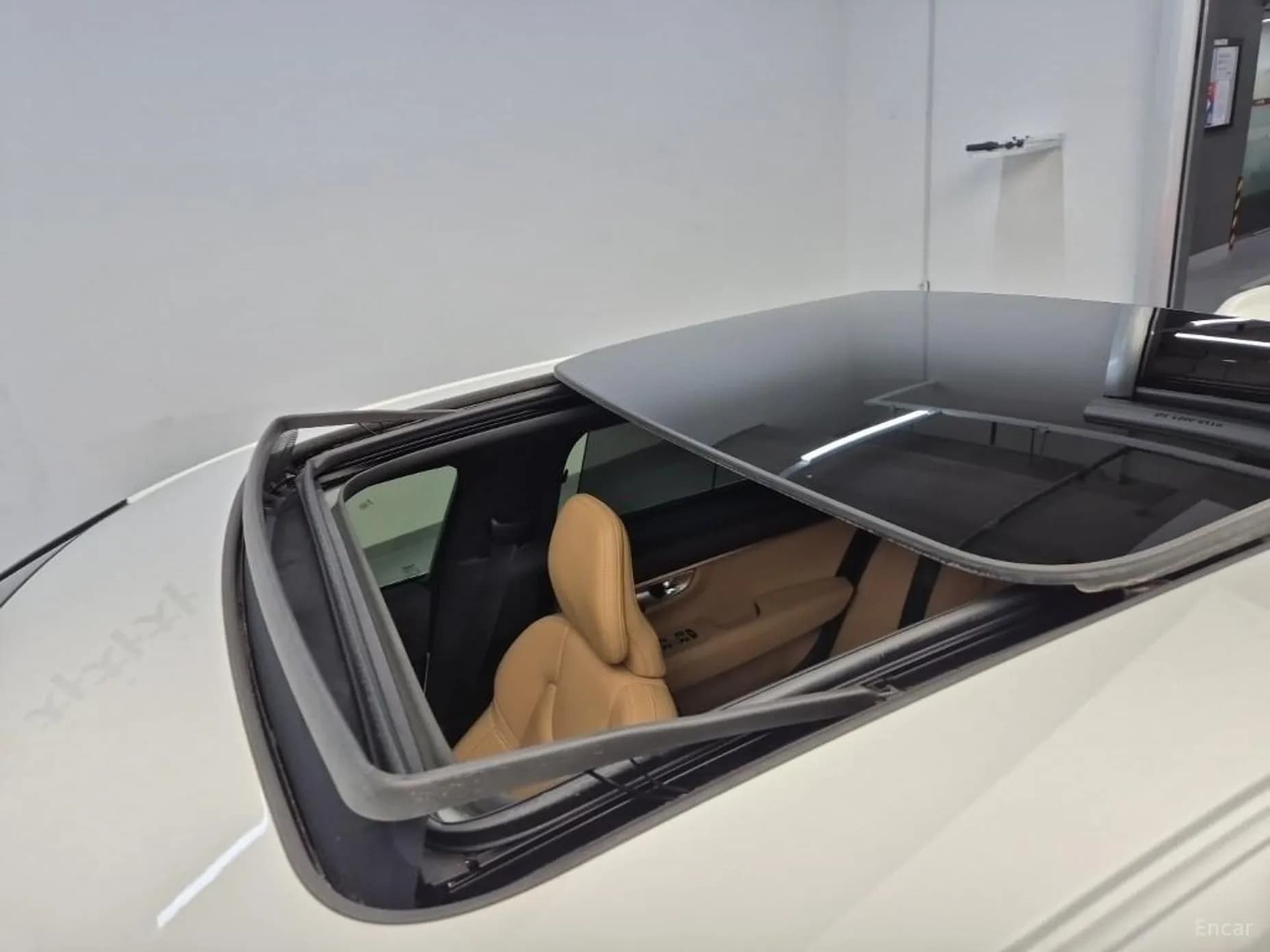 S90