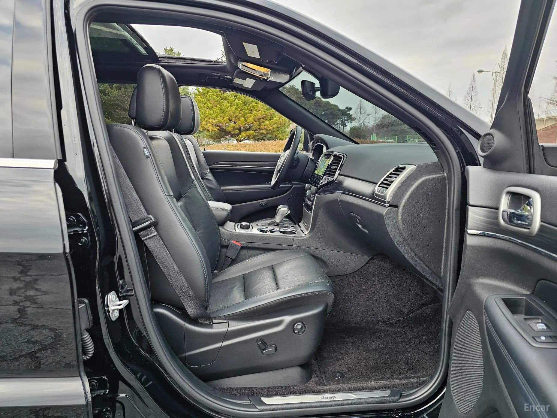 Grand Cherokee