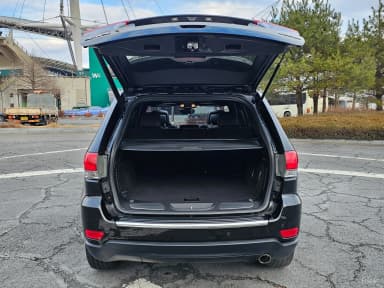 Grand Cherokee