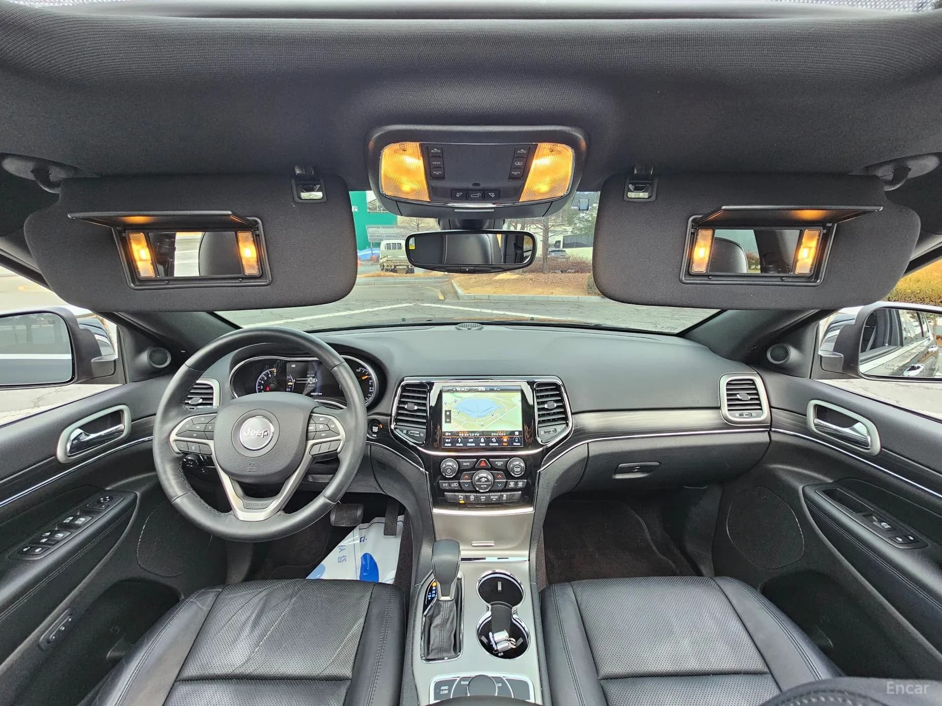 Grand Cherokee