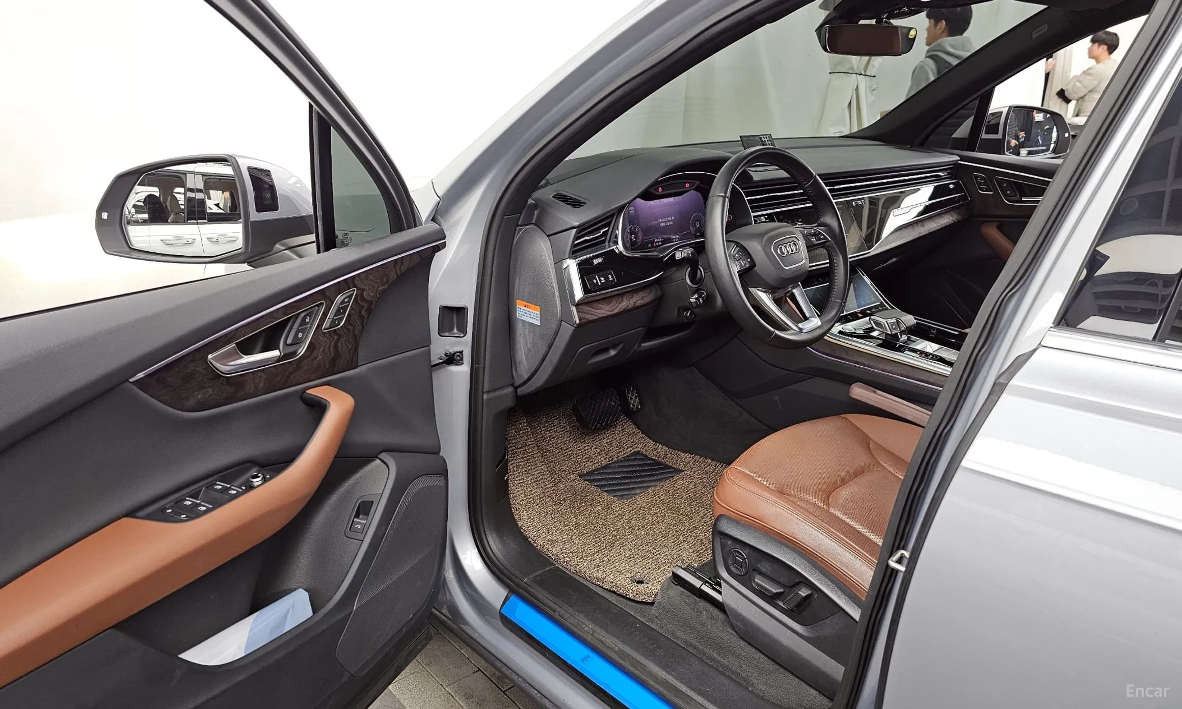 Q7 (4M)