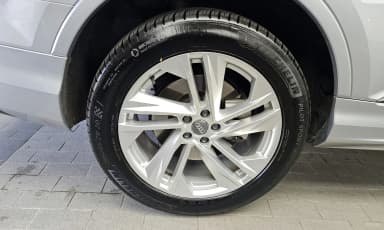 Q7 (4M)