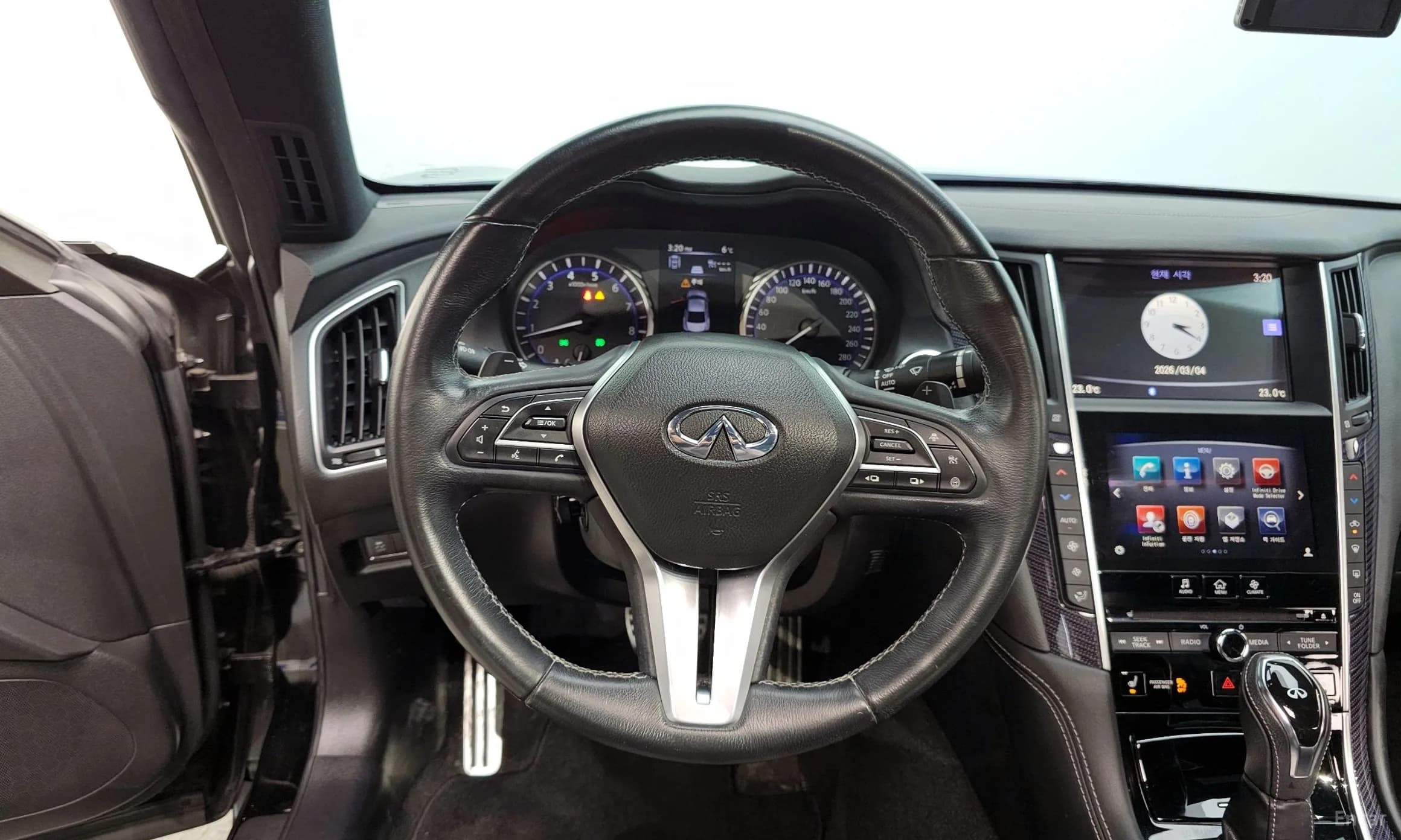 Q60 (CV37)
