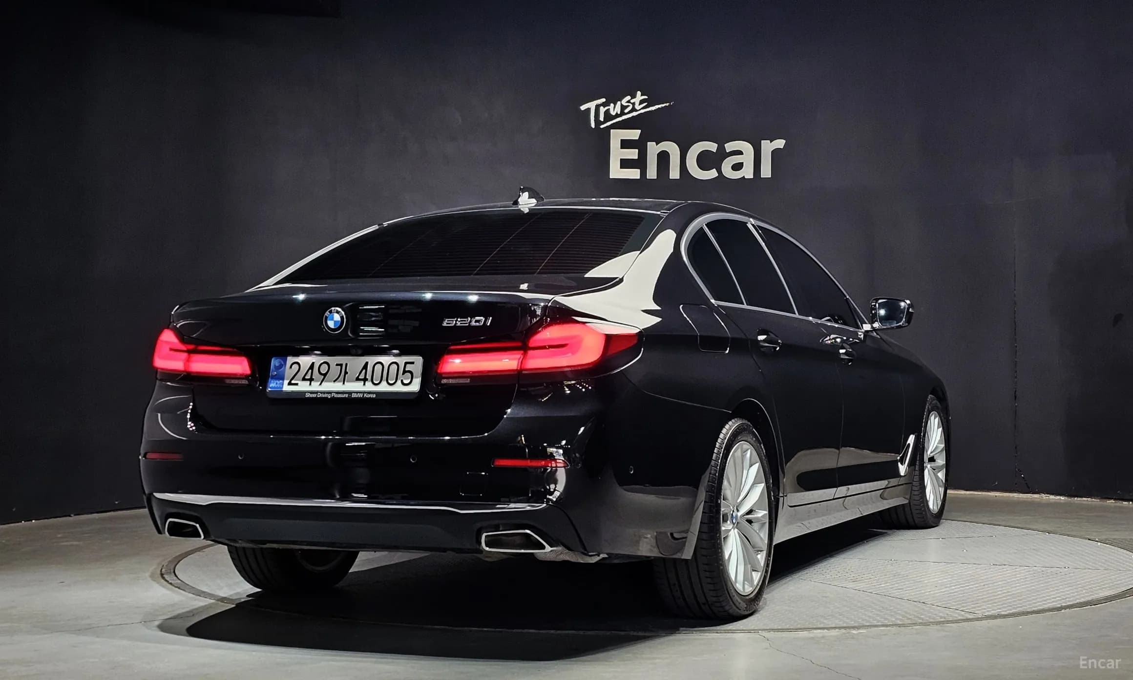 5 Series (G30)