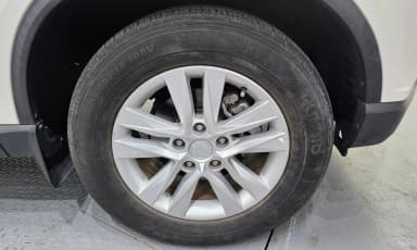 Rexton Sports Khan