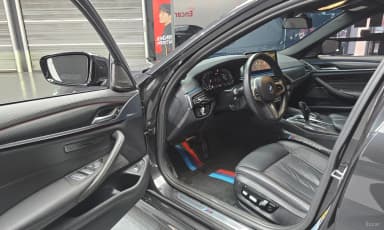 5 Series (G30)