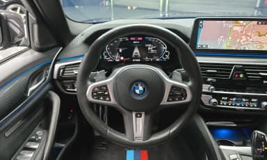 5 Series (G30)