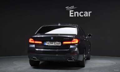 5 Series (G30)