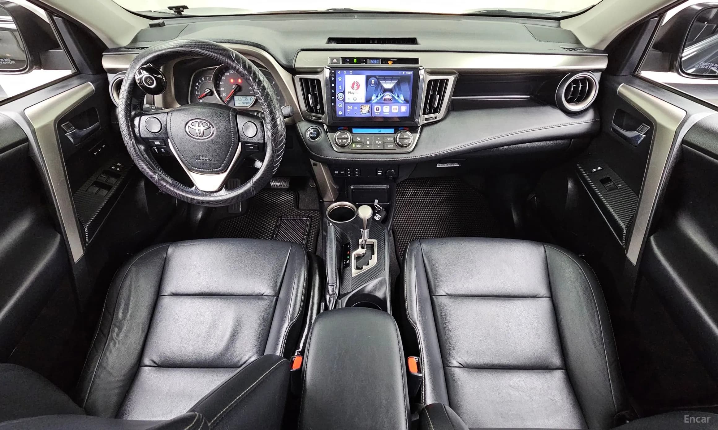 RAV4