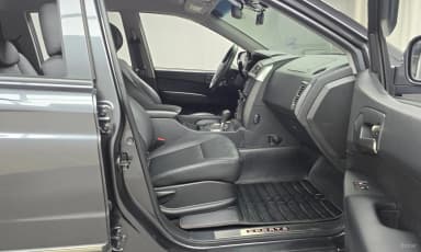 Korando Sports