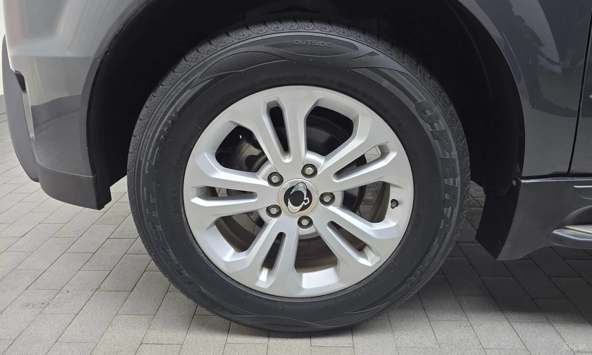Korando Sports