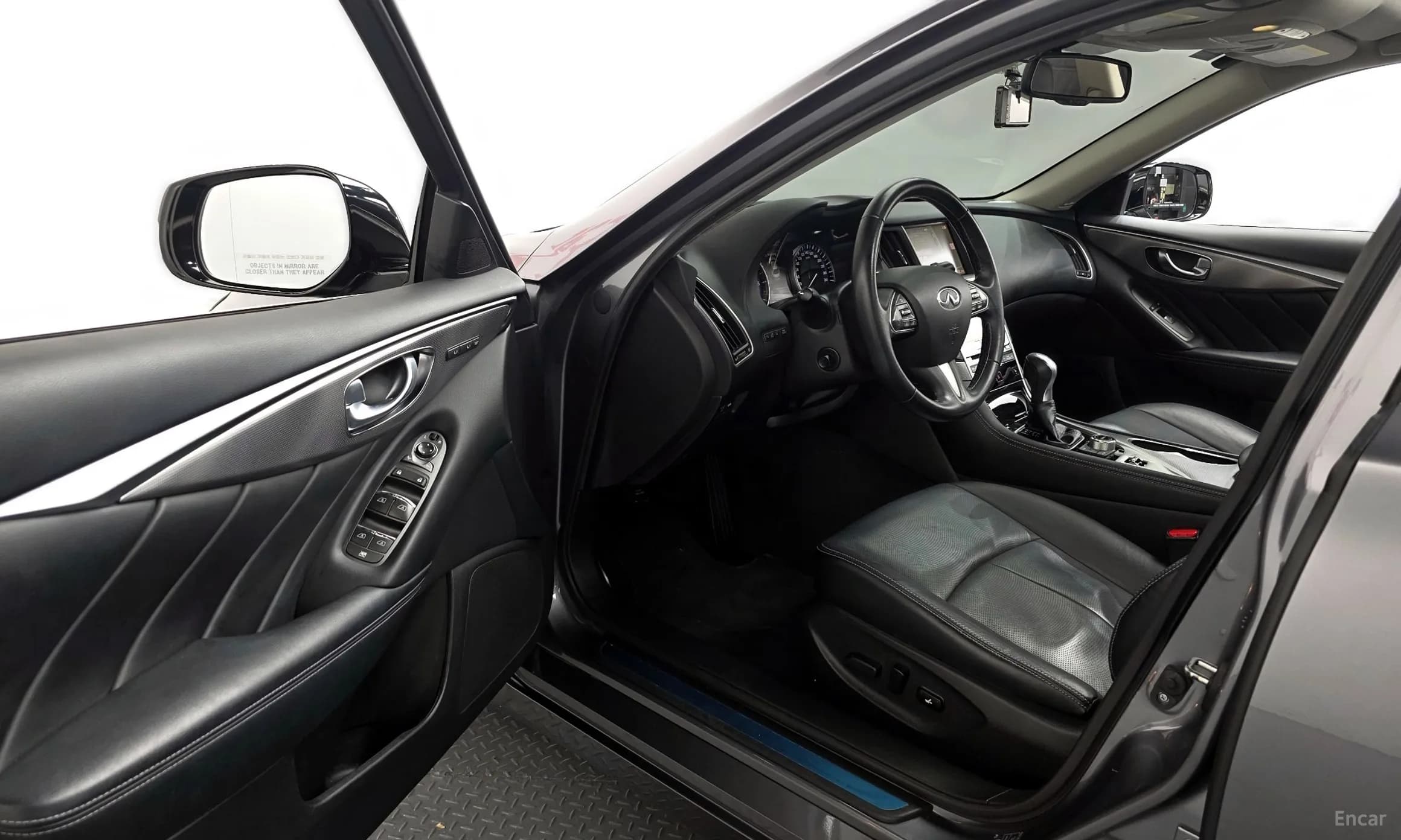 Q50