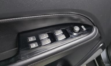 G4 Rexton