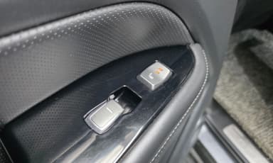 G4 Rexton