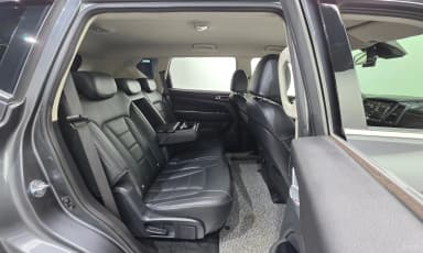 G4 Rexton
