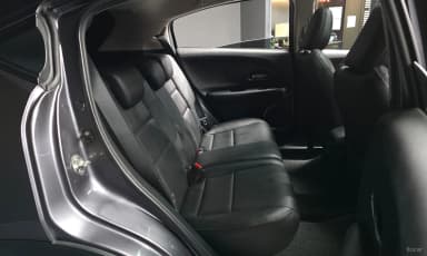 HR-V