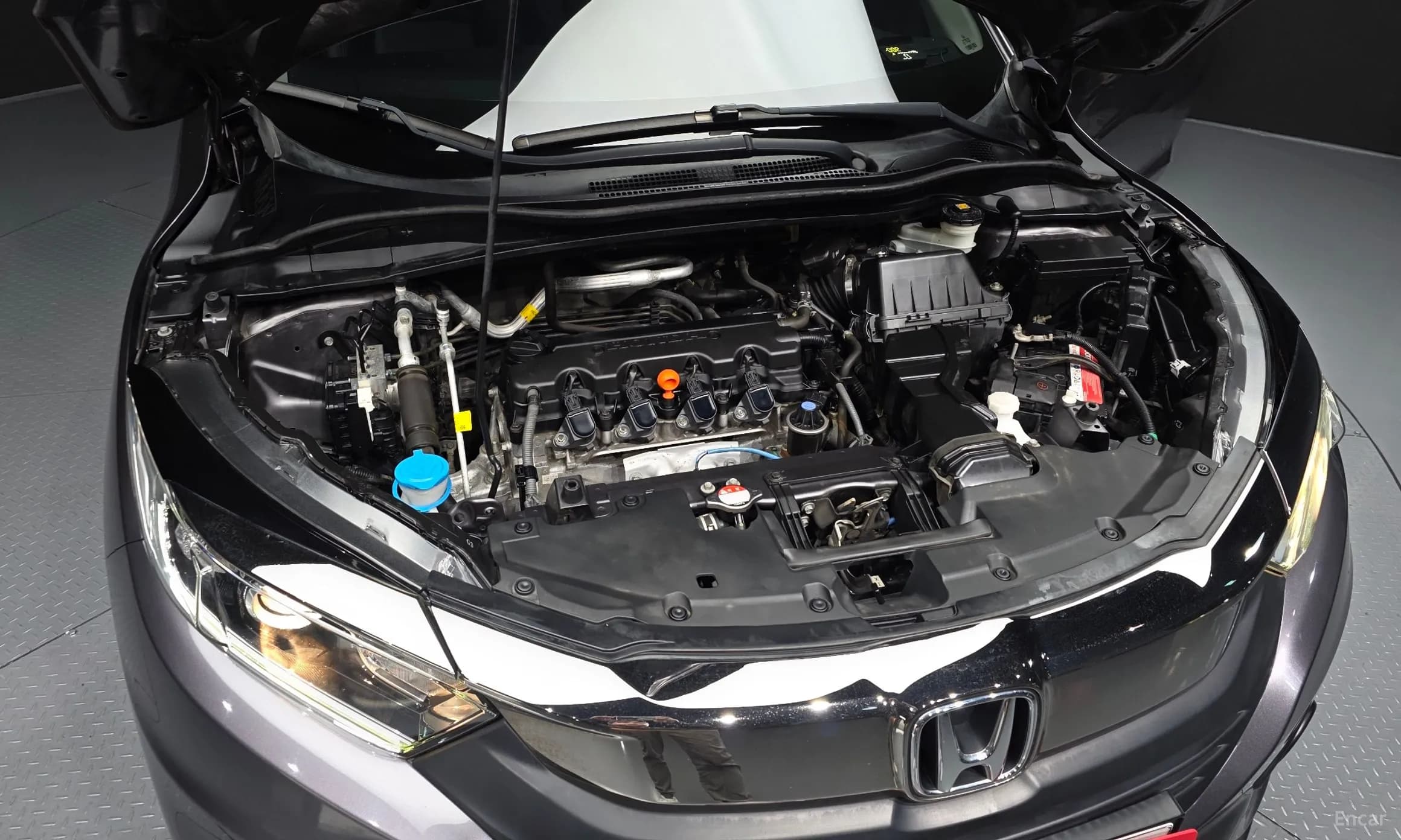 HR-V