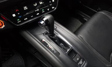 HR-V