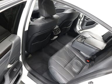 ES300h 7th Generation