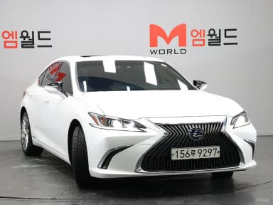 ES300h 7th Generation
