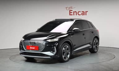 Q4 e-tron (F4)