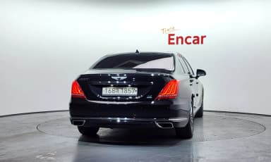 EQ900