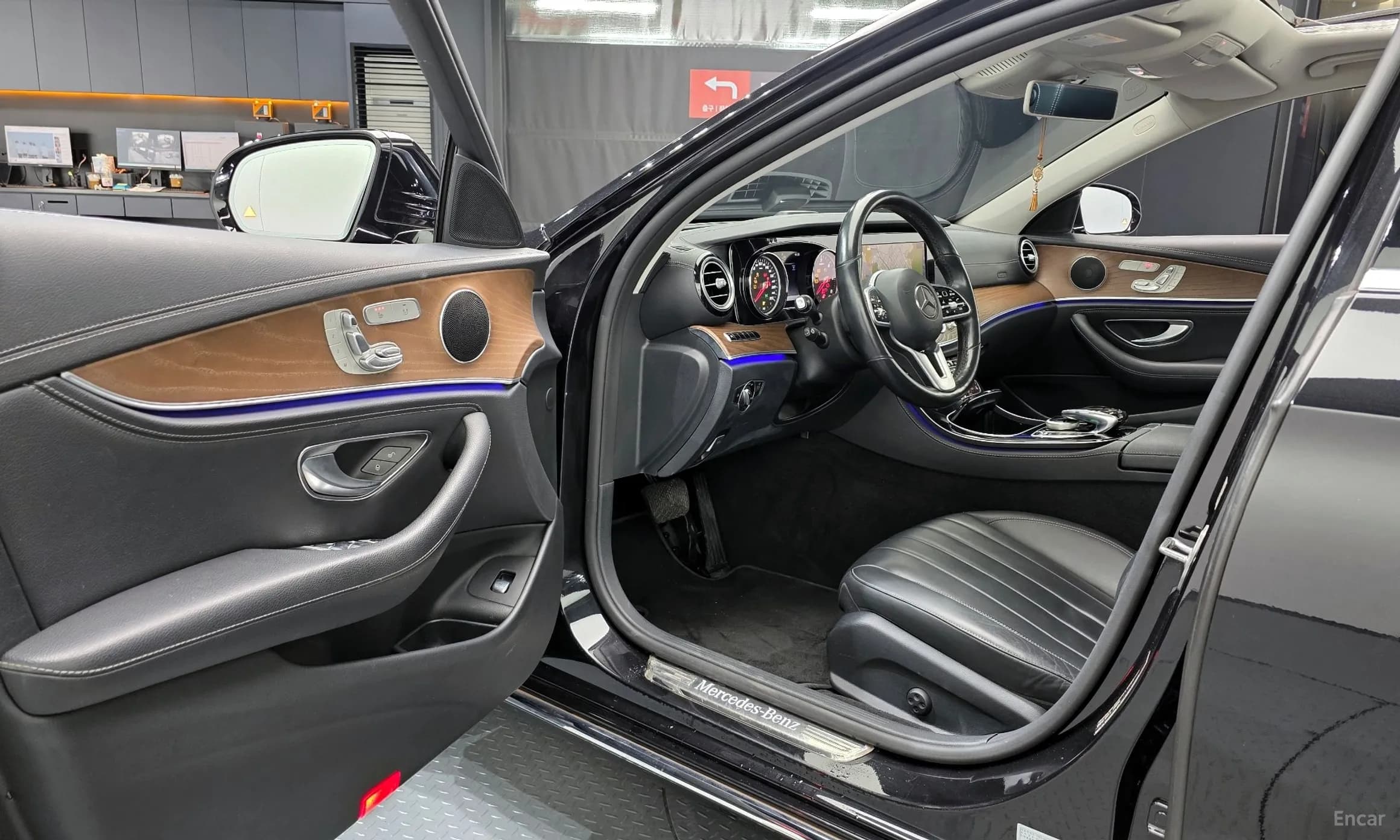 E-Class W213