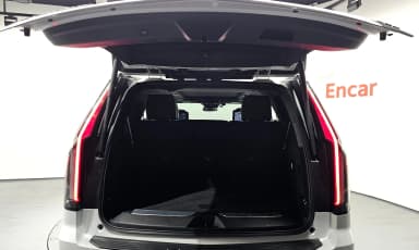 Escalade 5th Generation