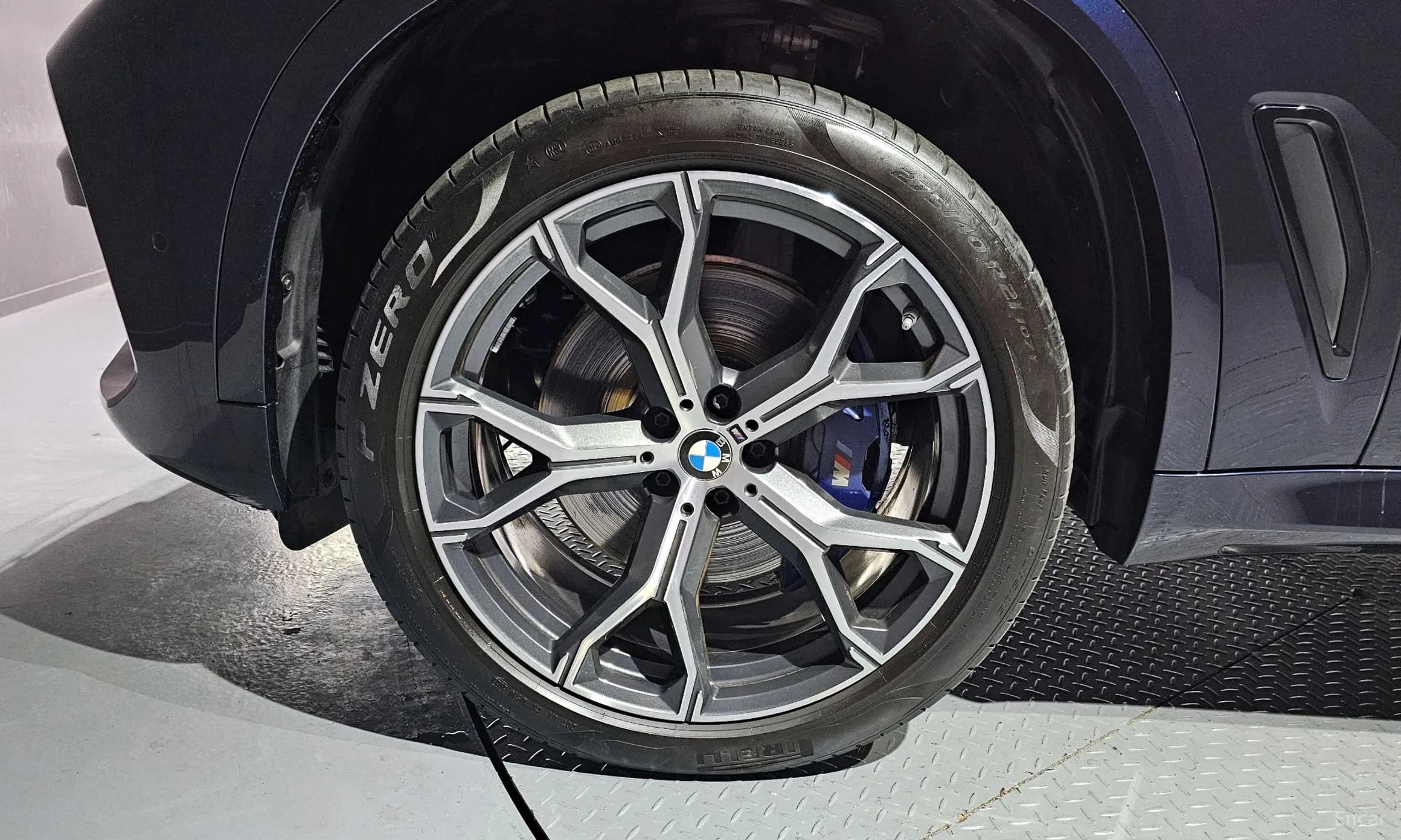 X5 (G05)