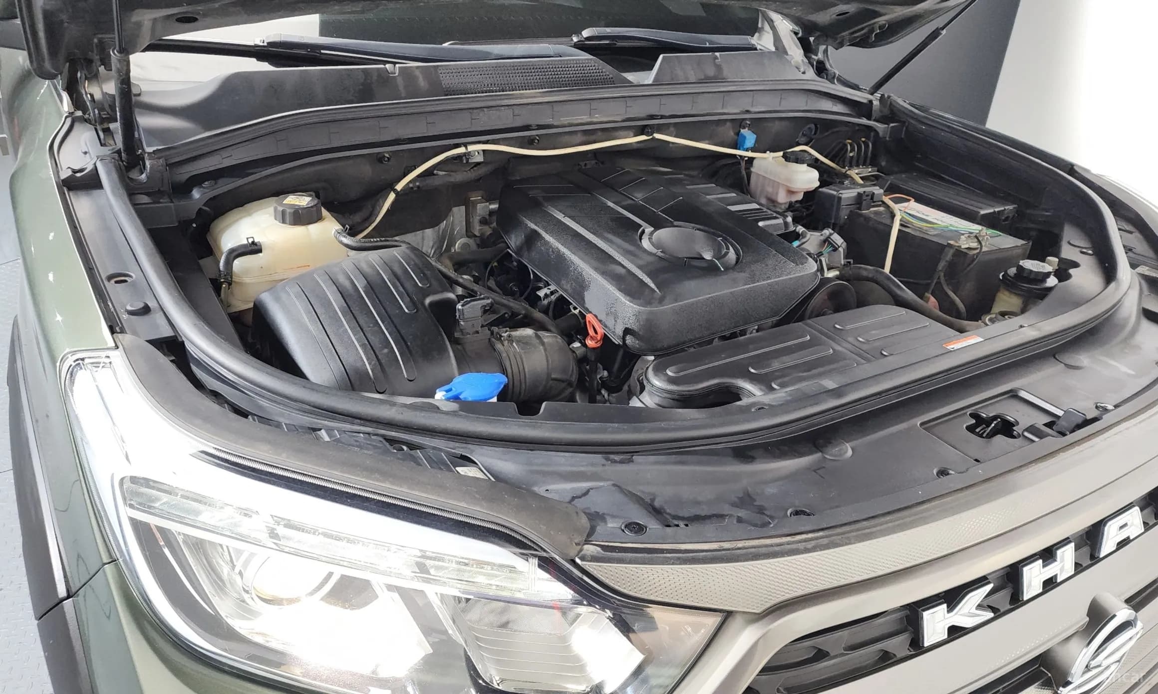 Rexton Sports Khan
