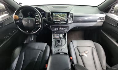 Rexton Sports Khan
