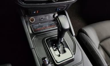 Rexton Sports Khan