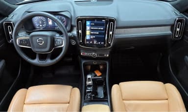 XC40