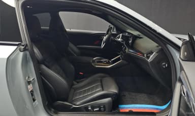 2 Series (G42)