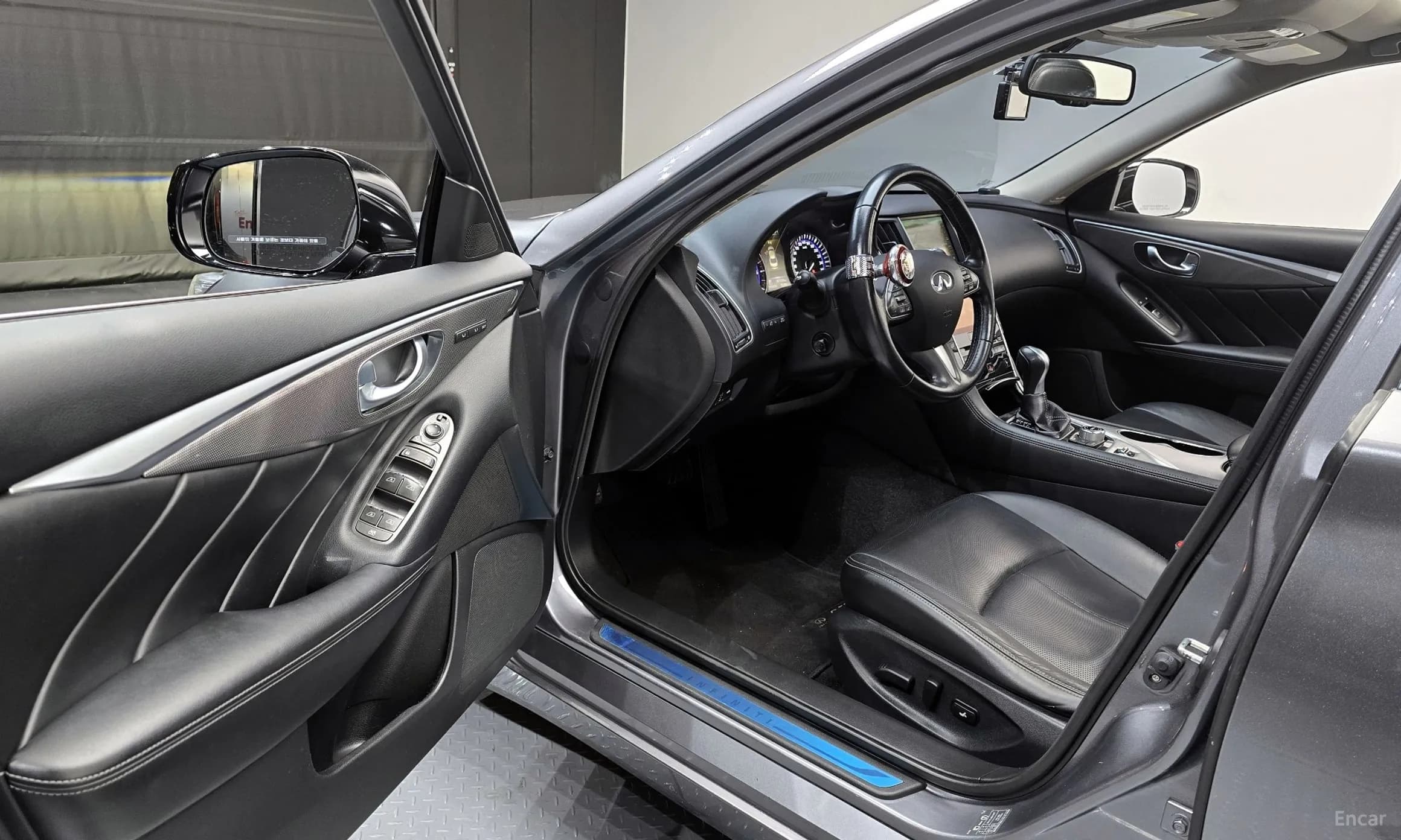 Q50