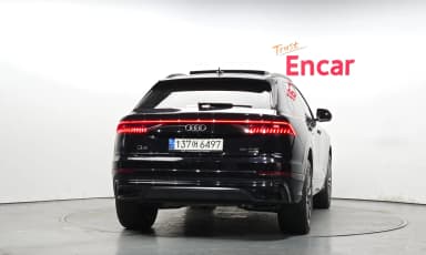 Q8 (4M)