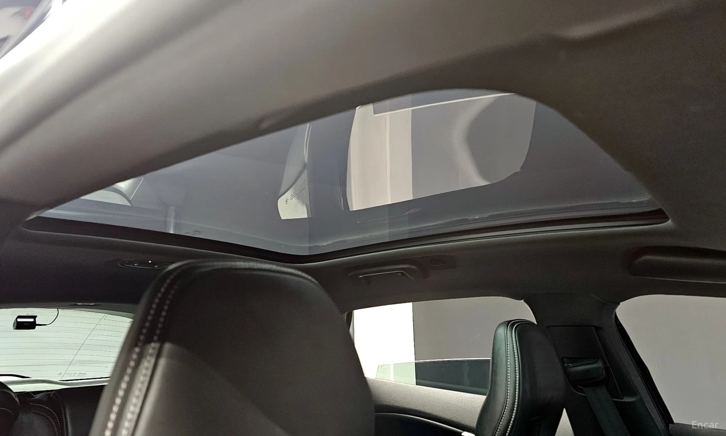 V40