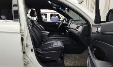 G4 Rexton