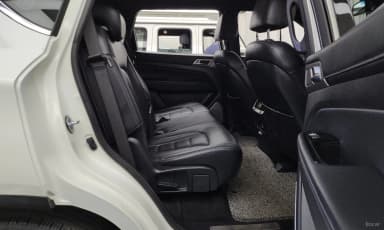 G4 Rexton