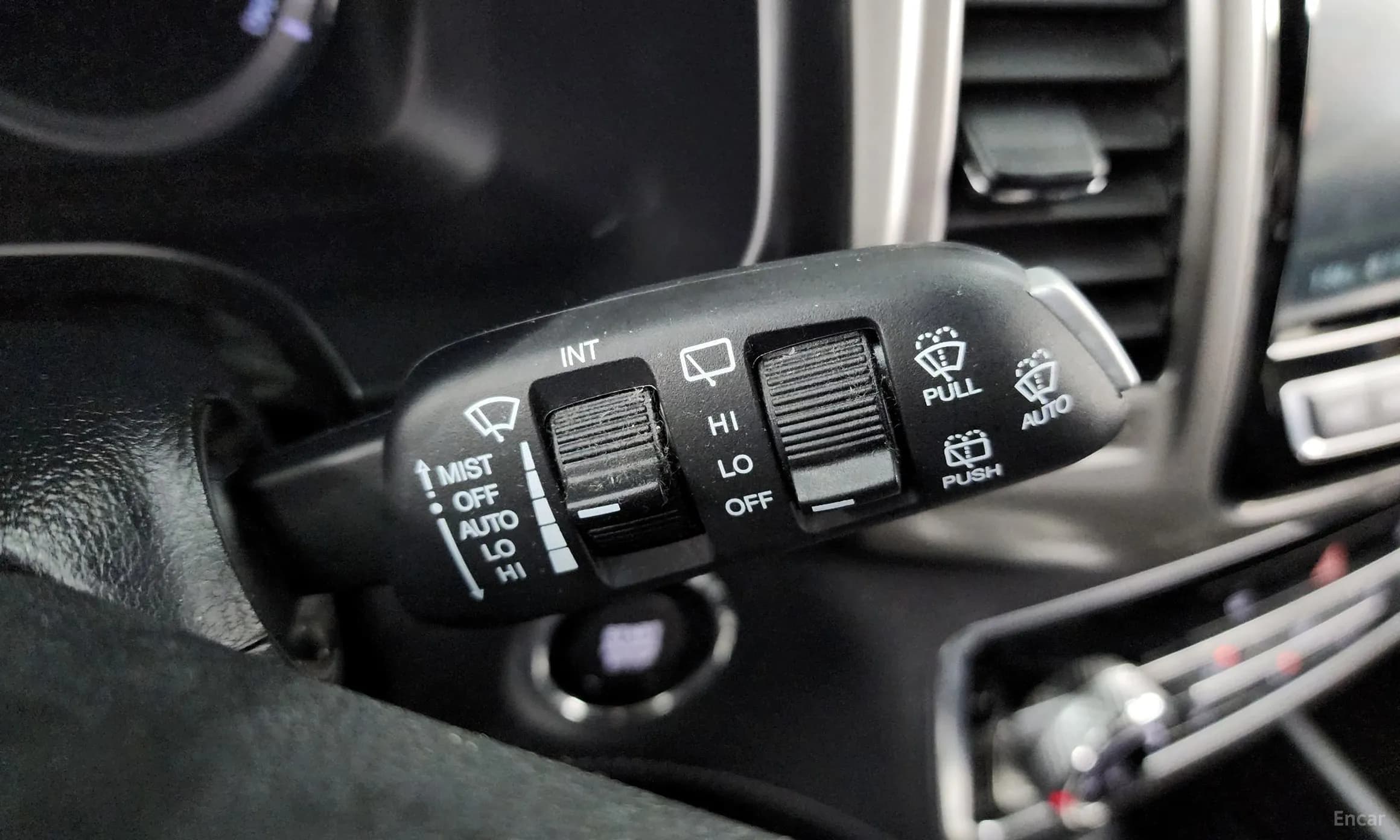G4 Rexton