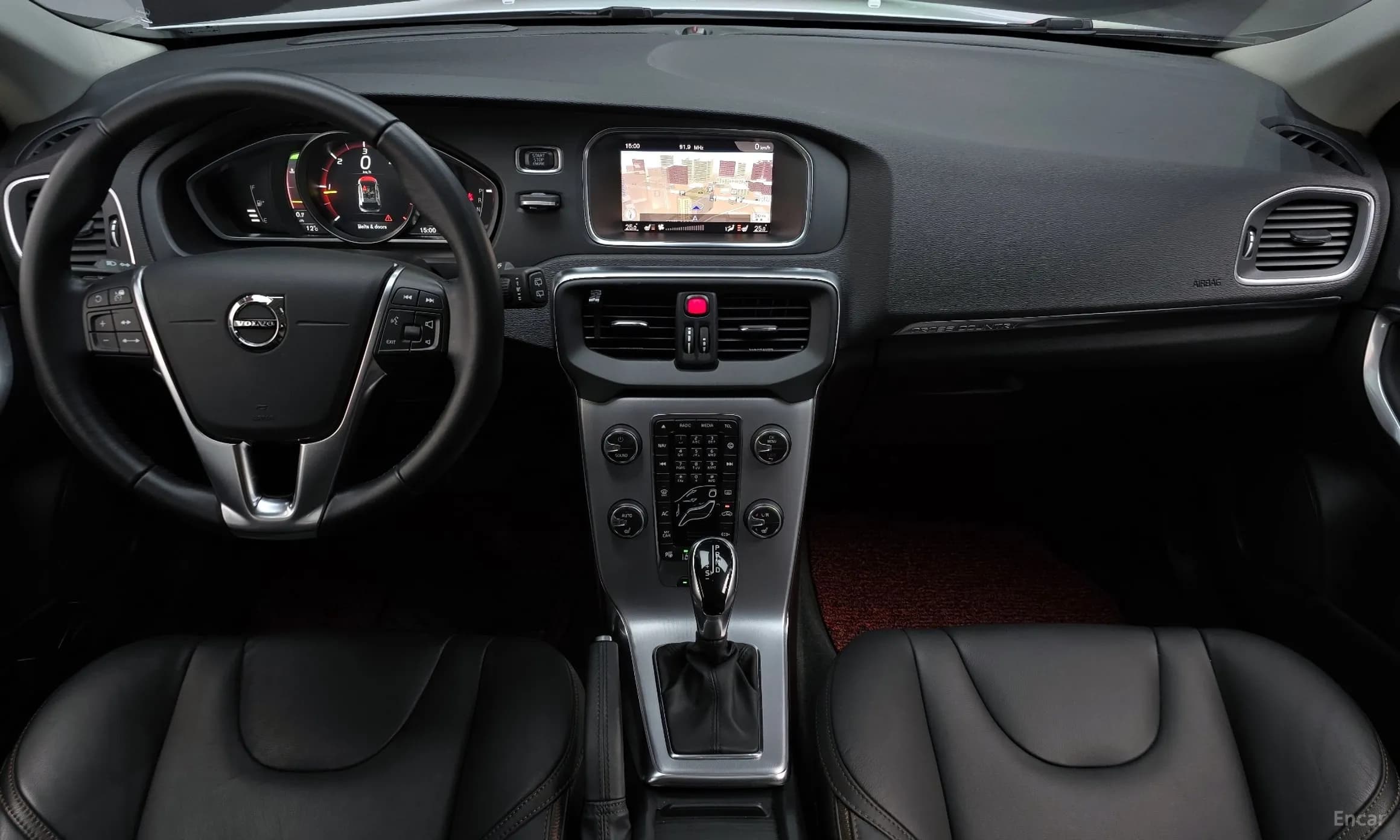 V40 Cross Country