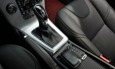 V40 Cross Country