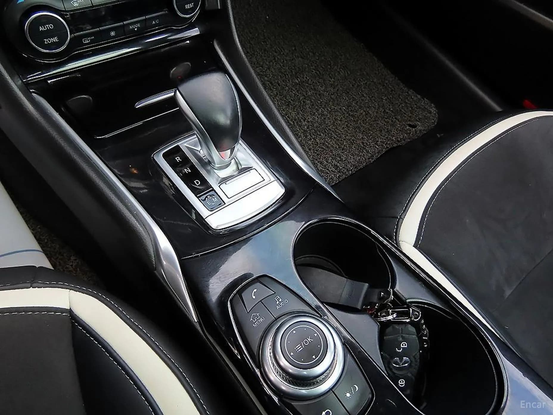 Q30