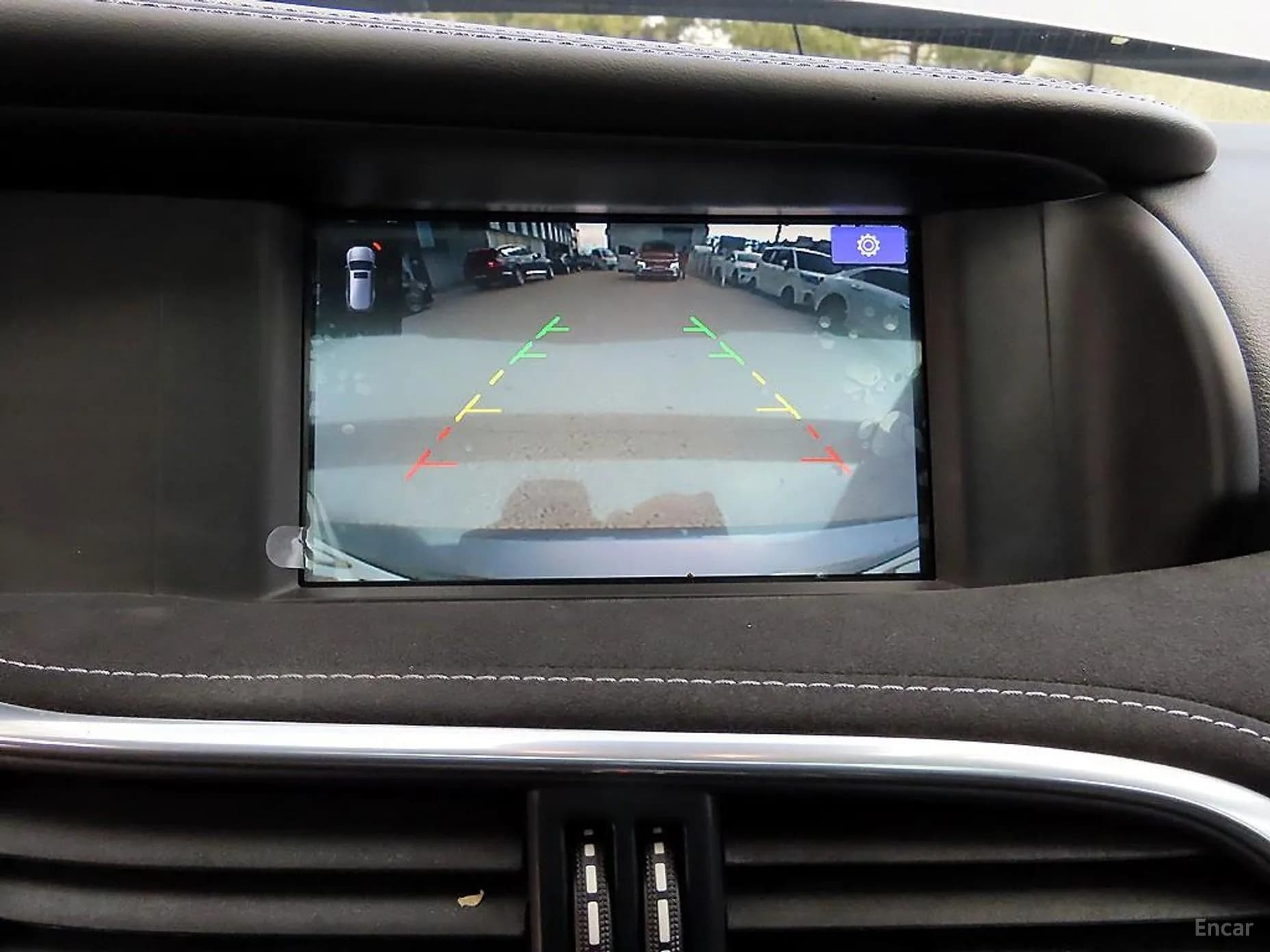 Q30
