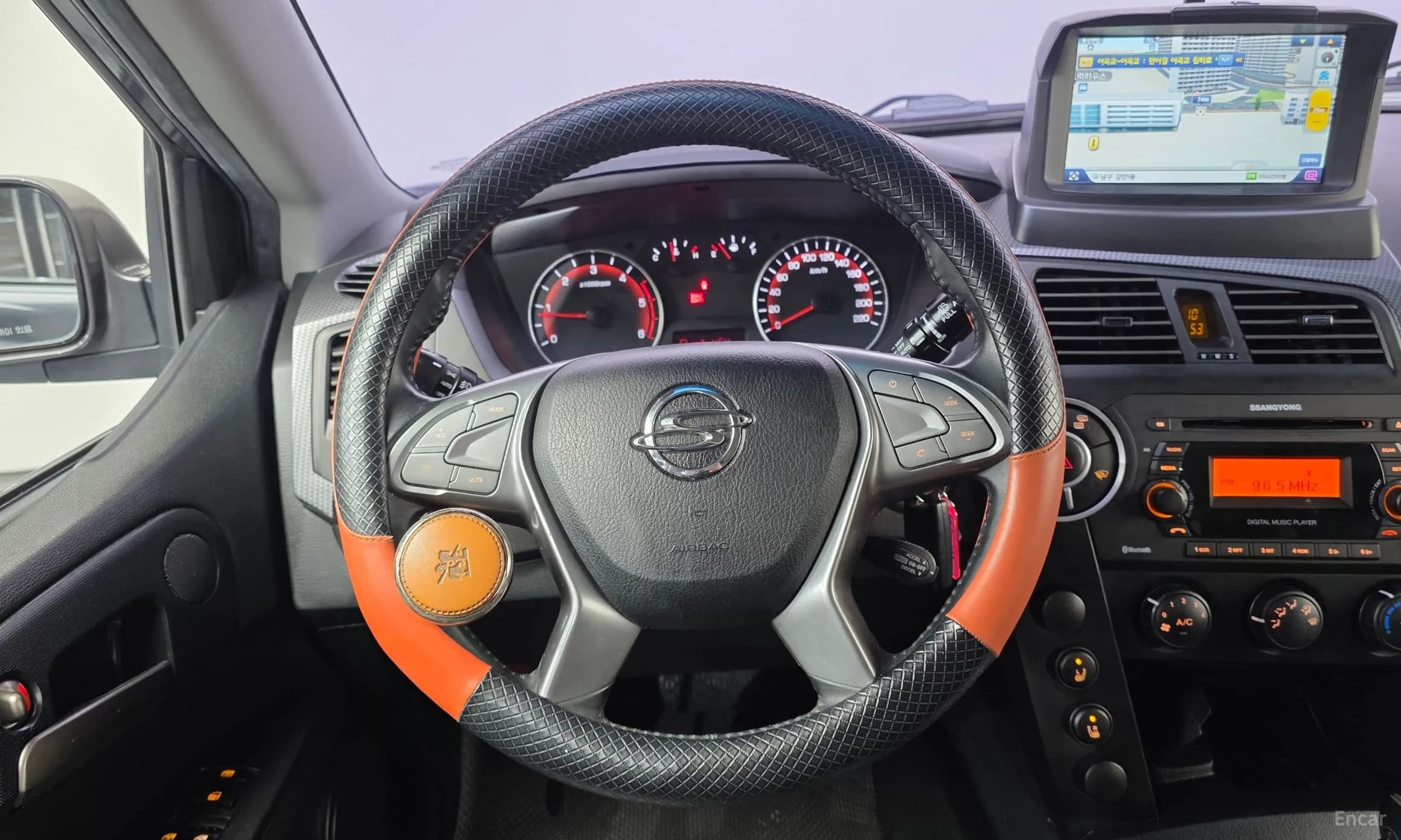 Korando Sports