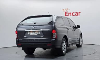Korando Sports