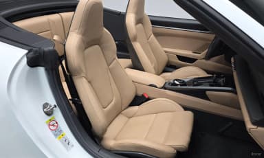 911 (992)