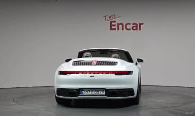 911 (992)