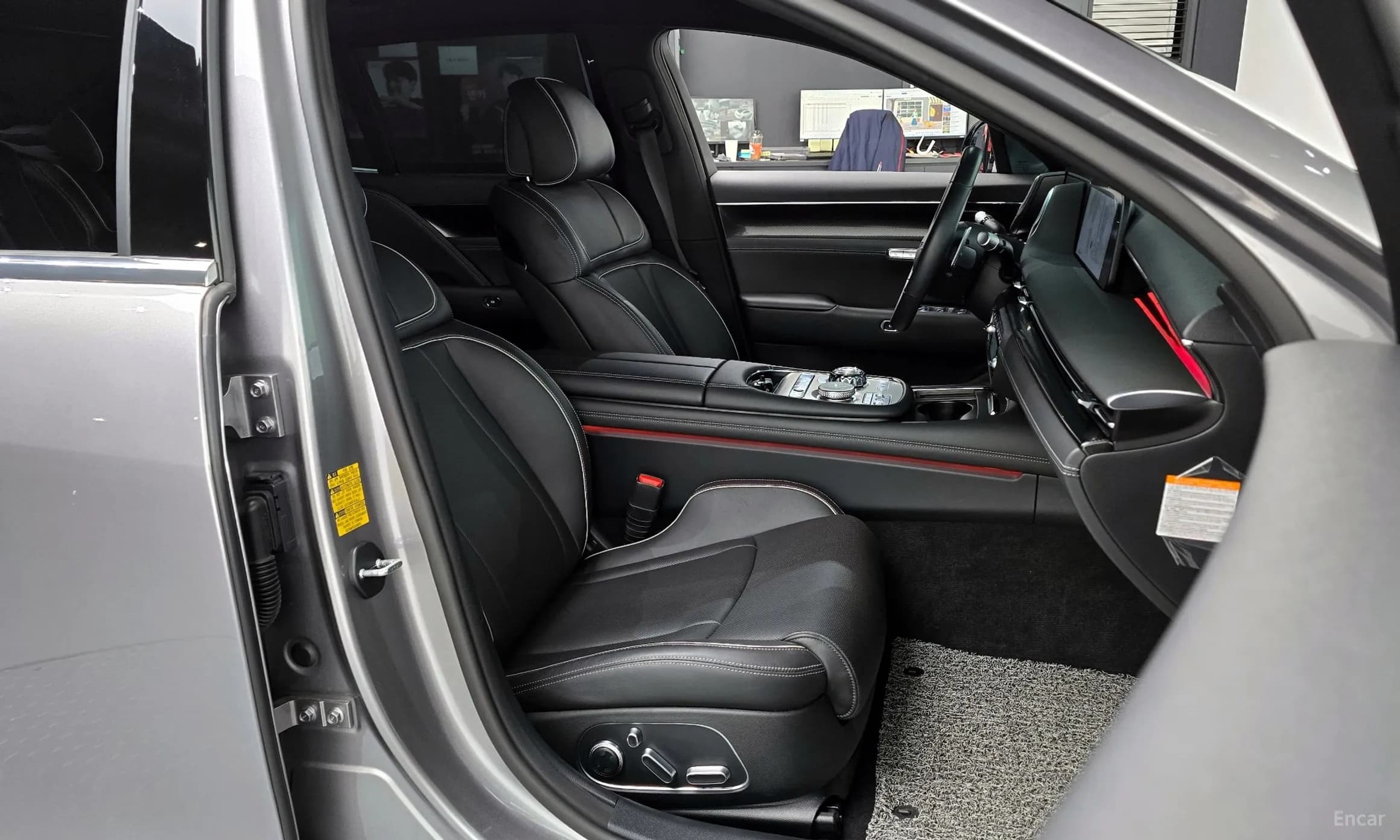 G90 (RS4)