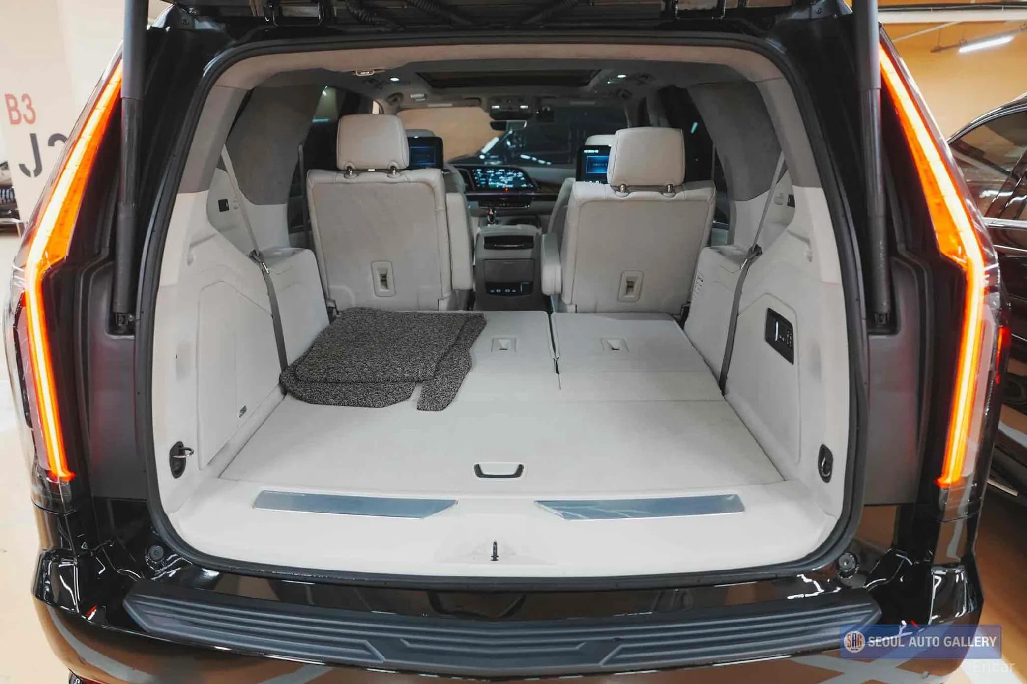 Escalade 5th Generation